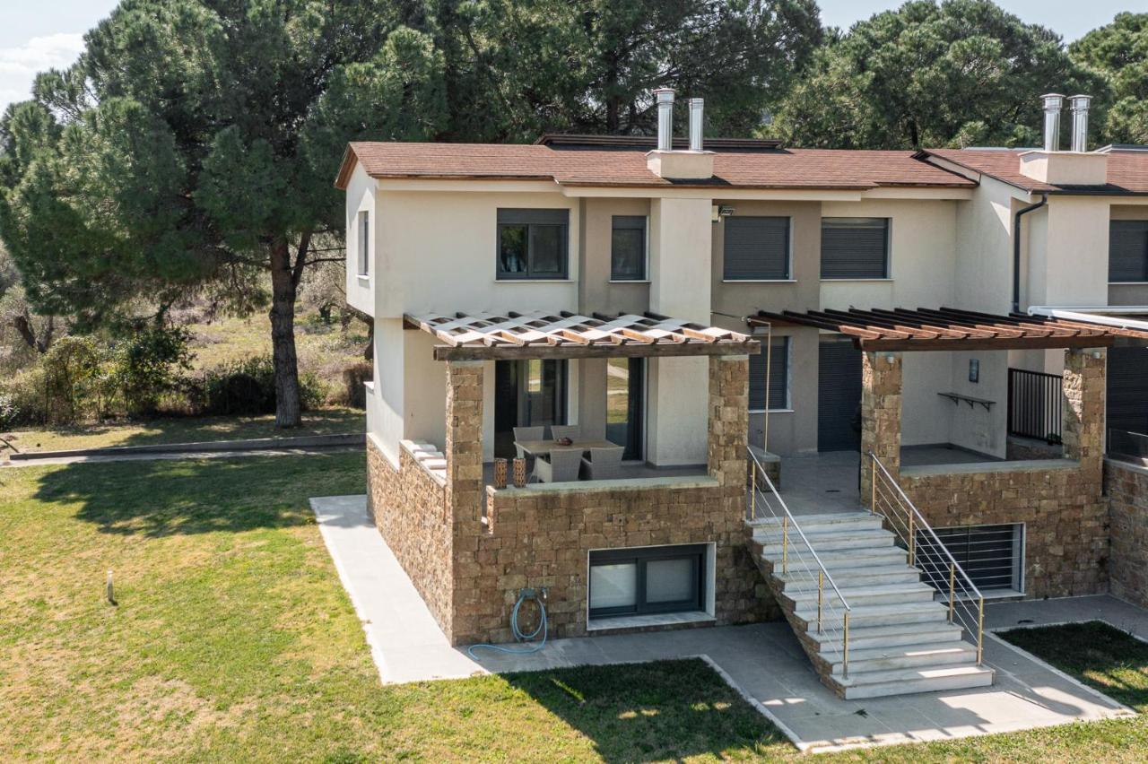 #Flh - Amalthia & Αthena Beachfront Houses In Pefkohori Exterior foto