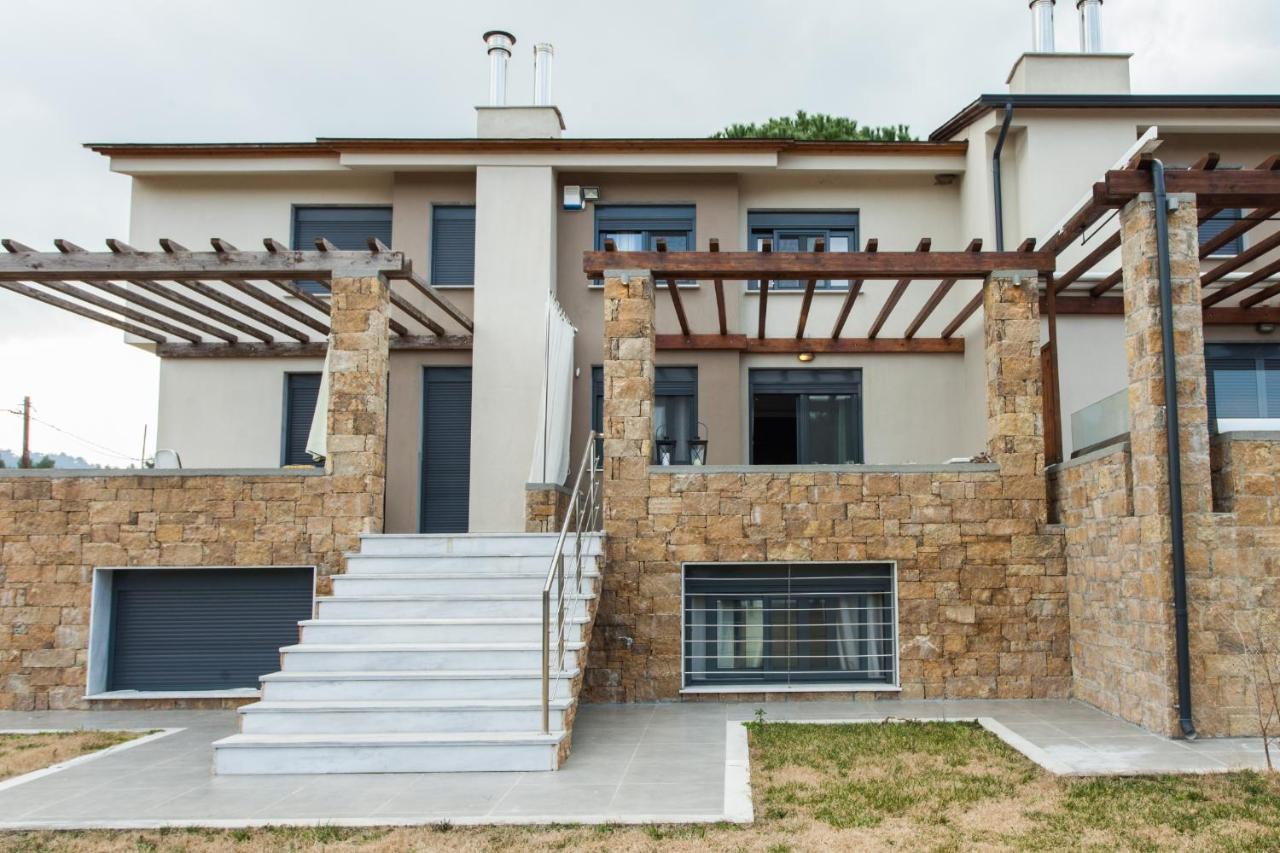 #Flh - Amalthia & Αthena Beachfront Houses In Pefkohori Exterior foto